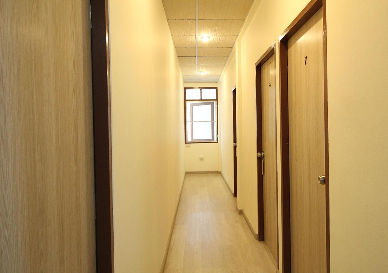 Chaiwat Hostel 방콕 외부 사진