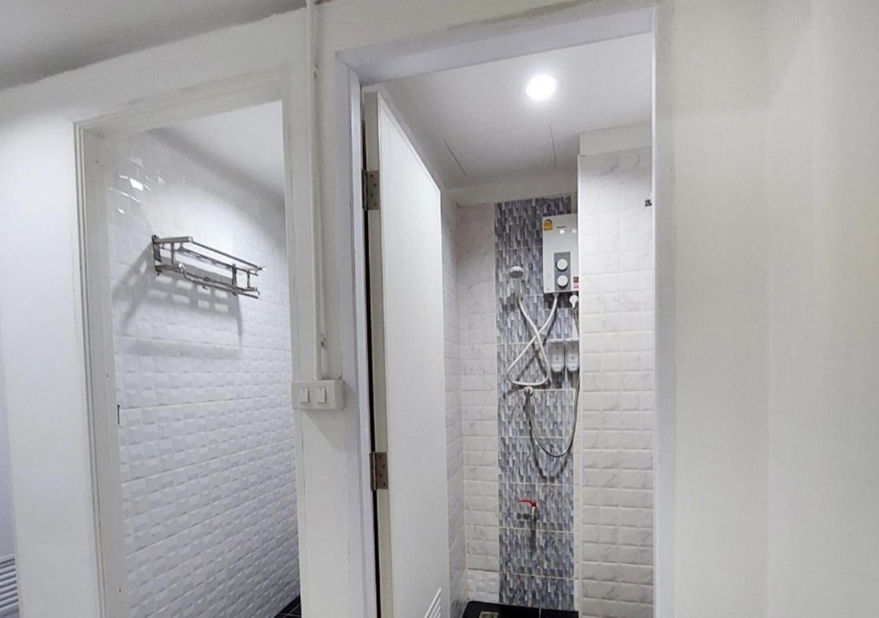 Chaiwat Hostel 방콕 외부 사진