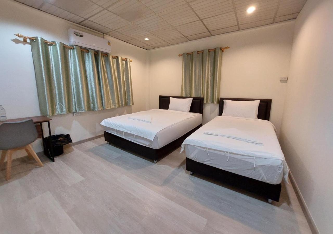Chaiwat Hostel 방콕 외부 사진